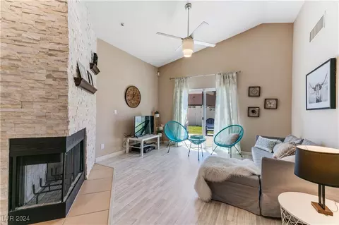 6717 Silvery Ave, Las Vegas, NV 89108