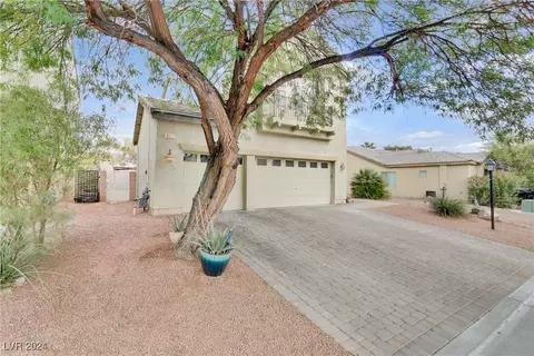 8017 Flambeau St, Las Vegas, NV 89131