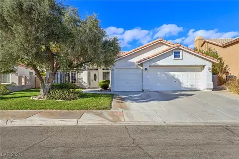 2009 Cedar Hills St, Las Vegas, NV 89128