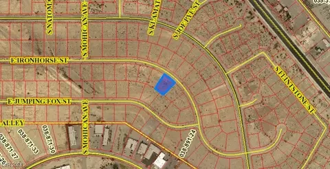 2221 E Ironhorse St, Pahrump, NV 89048