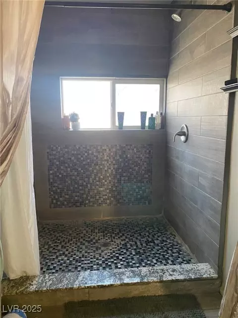 Bath - 1183 Avenue I, Ely, NV 89301 photo 1 of 4