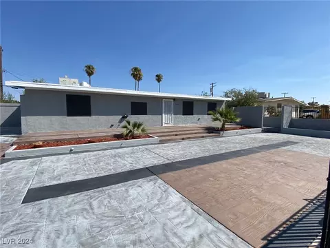 2804 La Canada St, Las Vegas, NV 89169