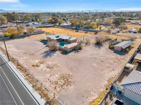 6249 W Gowan Rd, Las Vegas, NV 89108