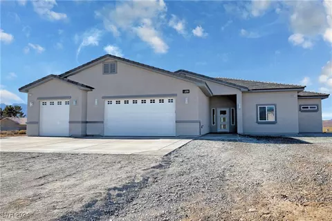 2750 Zephyr Ave, Pahrump, NV 89048