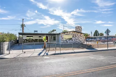 5821 Harmony Ave, Las Vegas, NV 89107