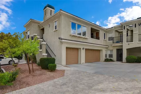 10809 Garden Mist Dr #2058, Las Vegas, NV 89135