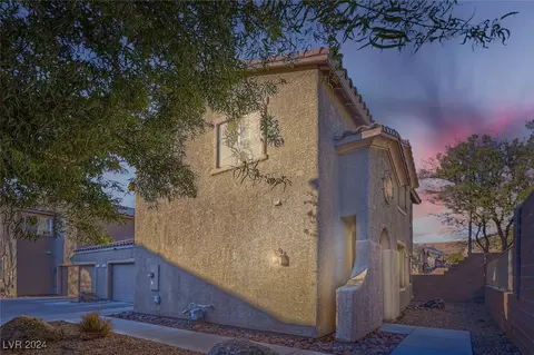 9790 Overlook Ridge Ave, Las Vegas, NV 89148