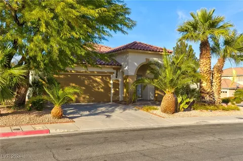 2968 Panorama Ridge Dr, Henderson, NV 89052