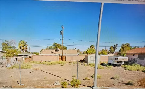 1916 Ward Dr, Henderson, NV 89011