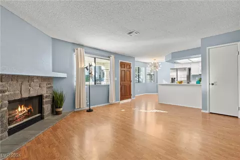 1009 Sulphur Springs Ln #101, Las Vegas, NV 89128