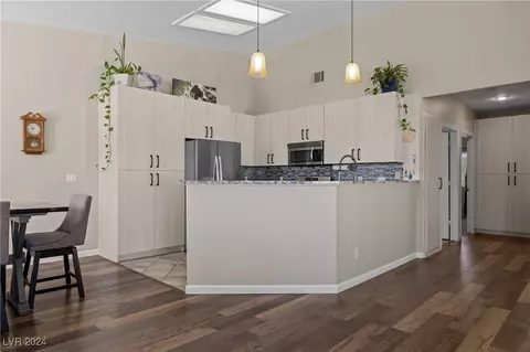 Kitchen - 517 W Mesquite Blvd #424, Mesquite, NV 89027 photo 1 of 5