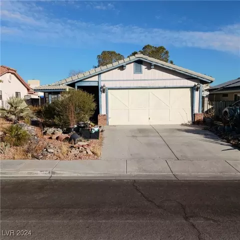 7404 Lattimore Dr, Las Vegas, NV 89128