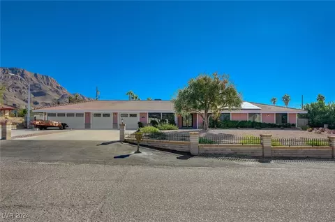 6855 Stone Dr, Las Vegas, NV 89110