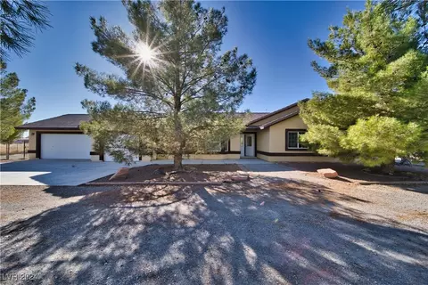 831 Jarvis Rd, Pahrump, NV 89060