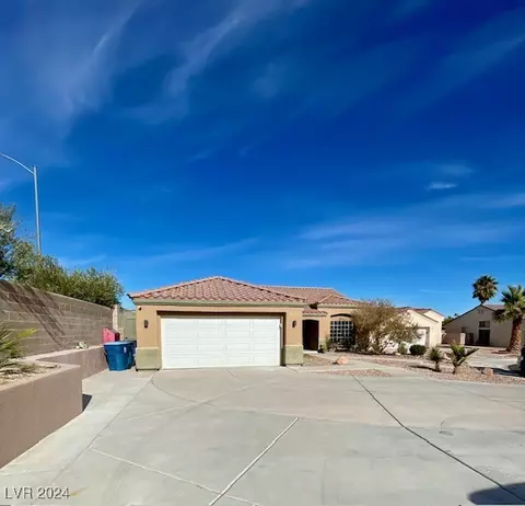 5924 Red Saturn Dr, Las Vegas, NV 89130