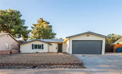414 Scenic Dr, Henderson, NV 89002