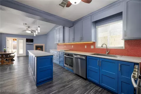4365 El Como Way, Las Vegas, NV 89121