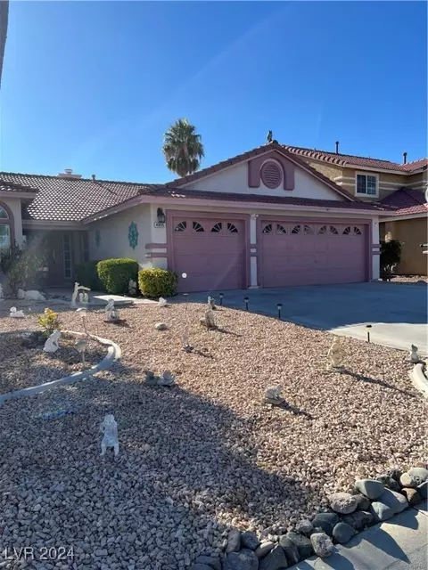4805 Braeburn Dr, Las Vegas, NV 89130