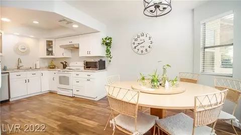 7944 Diamond Rock Way #202, Las Vegas, NV 89128