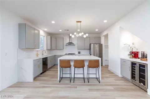 11516 Oxwood St, Las Vegas, NV 89141