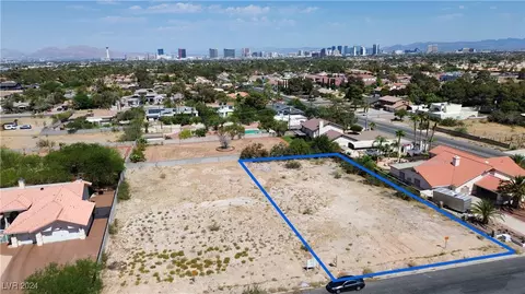 Montessouri St, Las Vegas, NV 89117
