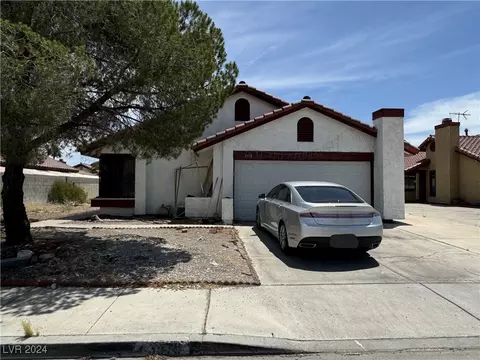 3978 Tangerine Ct, Las Vegas, NV 89103