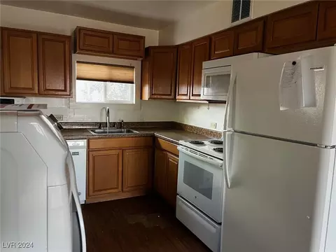 Other - 7 Connors Ct, Ely, NV 89301 photo 4 of 10