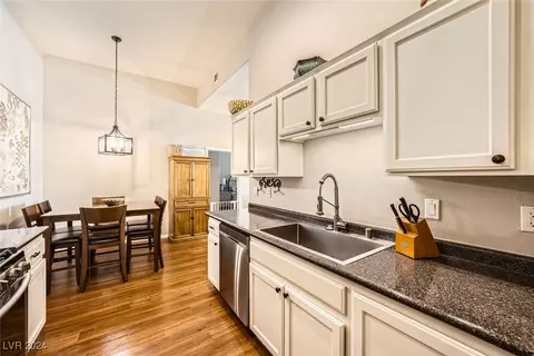 8985 S Durango Dr #2117, Las Vegas, NV 89113