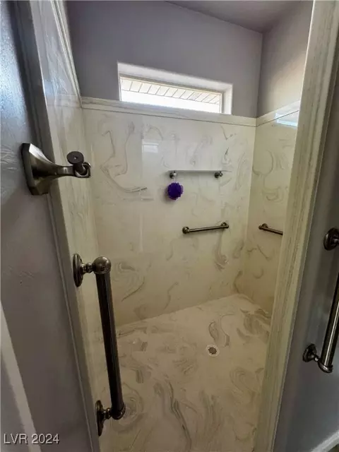 Bath - 99 Keele Rd, Caliente, NV 89008 photo 6 of 7