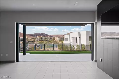 42 Promenade Isle Ln, Henderson, NV 89011