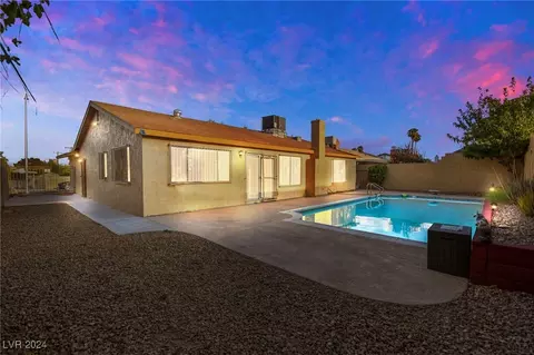 2608 Yardley St, Las Vegas, NV 89102