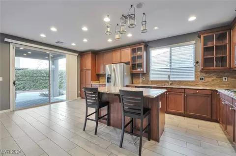 10148 Rockridge Peak Ave, Las Vegas, NV 89166