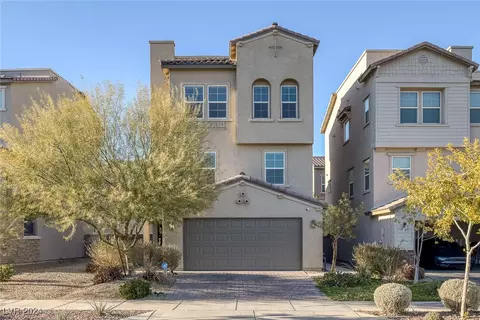 805 N Water St, Henderson, NV 89015