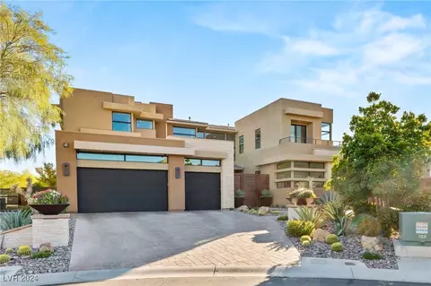 41 Owl Ridge Ct, Las Vegas, NV 89135