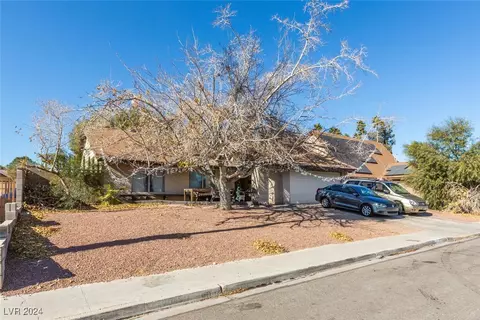 4245 Seville St, Las Vegas, NV 89121