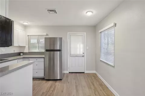 271 W Basic Rd, Henderson, NV 89015 photo 16