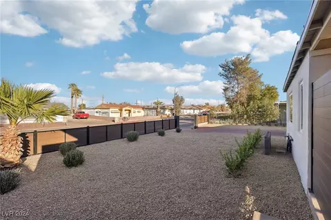 271 W Basic Rd, Henderson, NV 89015 photo 8
