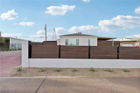 271 W Basic Rd, Henderson, NV 89015 photo 2