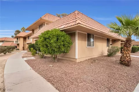 2504 Paradise Village Way, Las Vegas, NV 89120