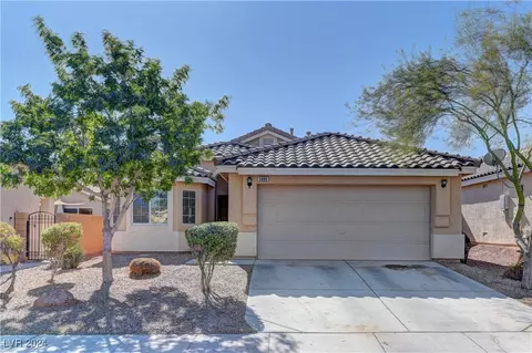 5899 Lewis Falls Ave, Las Vegas, NV 89139