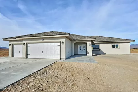 2800 Wisteria Way, Pahrump, NV 89048