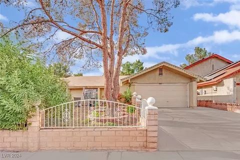 4751 Torrence Dr, Las Vegas, NV 89103