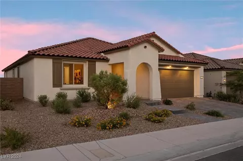 6544 Corsari Ridge St, Las Vegas, NV 89166