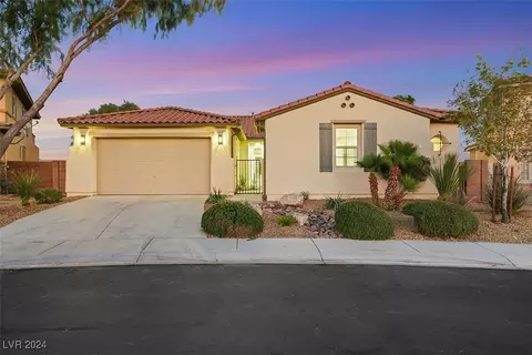 1905 Crown Lodge Ln, North Las Vegas, NV 89084