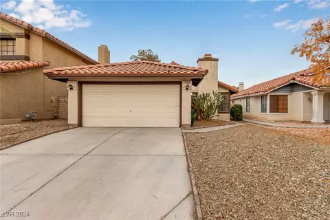 7556 Kalmalii Ave, Las Vegas, NV 89147