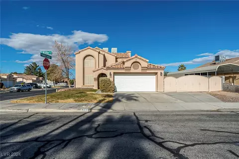 911 Rifle Dr, Henderson, NV 89002