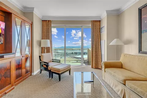 135 E Harmon Ave #1702, Las Vegas, NV 89109