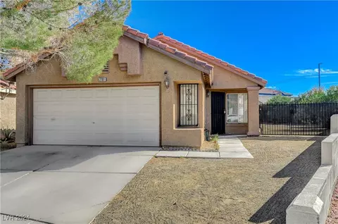2701 Rising Legend Way, Las Vegas, NV 89106