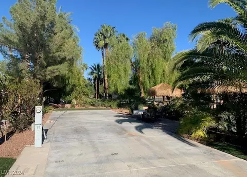 8175 Arville St #93, Las Vegas, NV 89139