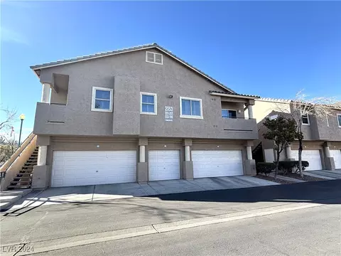 2053 Jasper Bluff St #201, Las Vegas, NV 89117